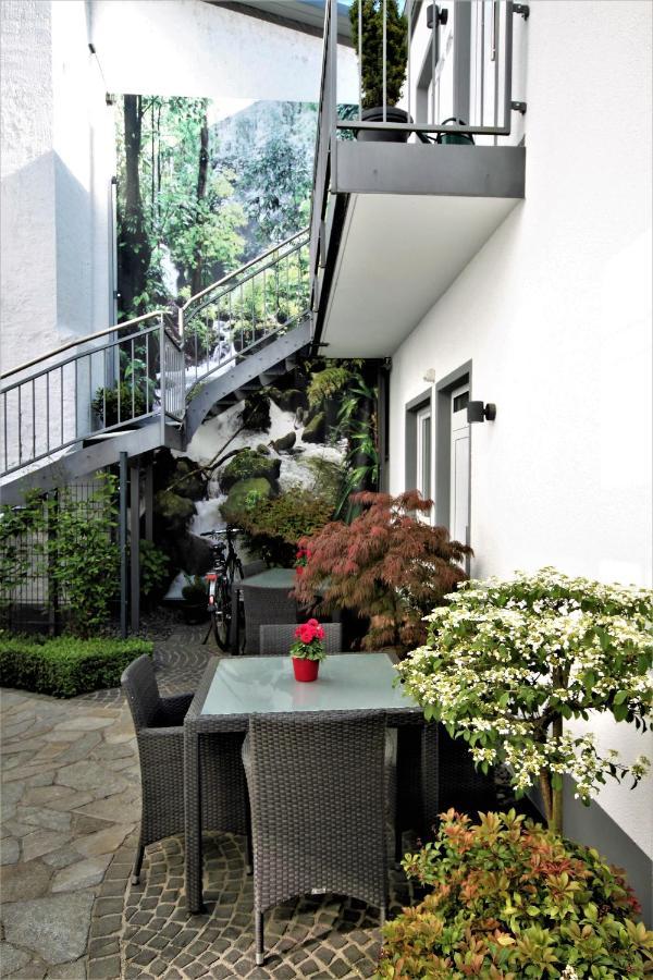 Feriendomizil Am Lindenplatz Hotel Bullay Exterior photo